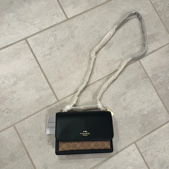 Coach Klare Crossbody Bag in Signature Canvas and Black Leather Purse CV978 - Picture 4 of 16